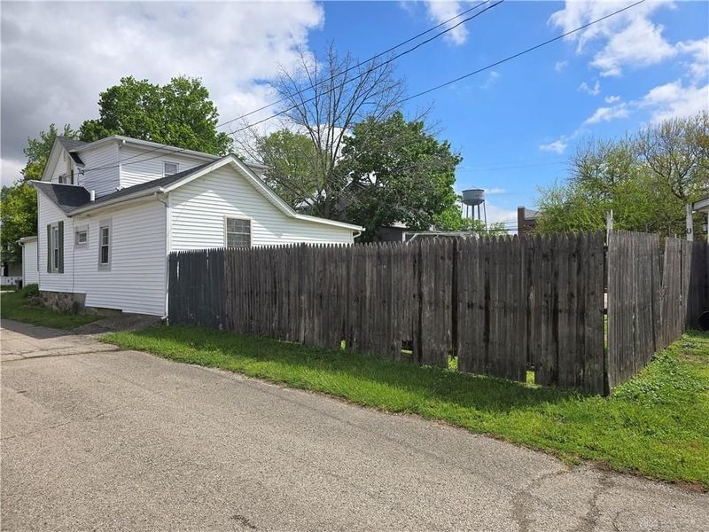 20 W 2nd Street, West Alexandria, OH 45381 Photo 10