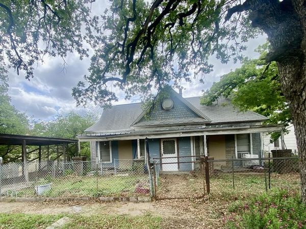 403 W 5th Street , Cisco, TX 76437