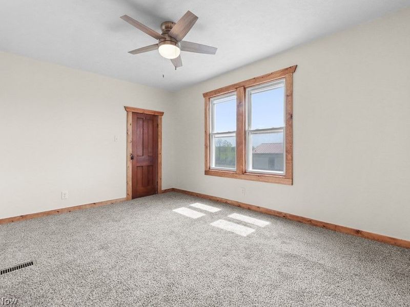 215 E Pennsylvania Avenue, Sebring, OH 44672 Photo 19