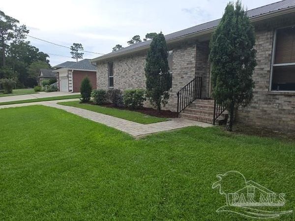 305 Shiloh Dr, Pensacola, FL 32503