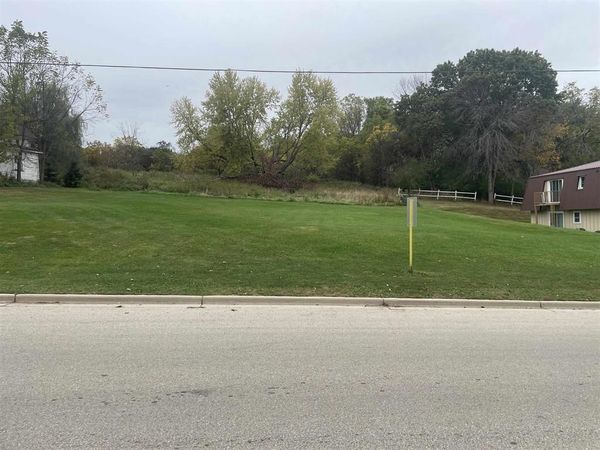 Lot 8 Moorland Heights, Markesan, WI 53946