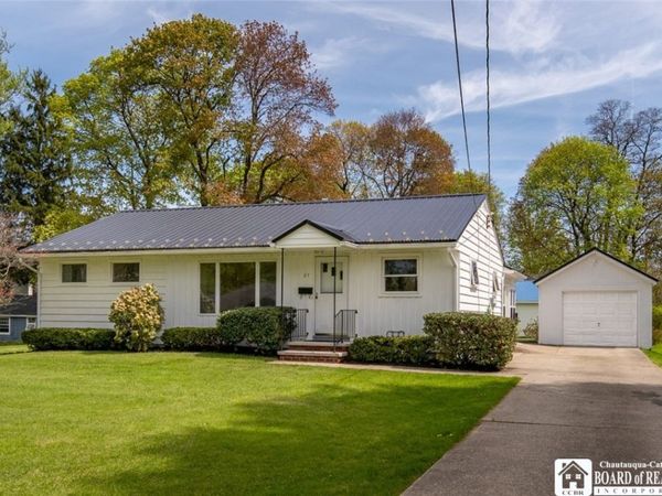 27 Crandall Street, Westfield, NY 14787