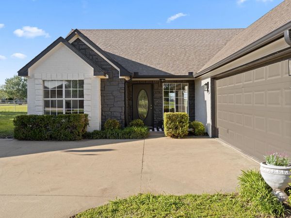 1407 W 11th Street , Grove, OK 74344