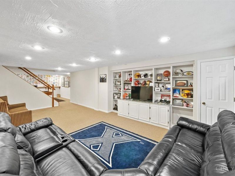 2001 Beechglen Court, Green Township, OH 45233 Photo 29