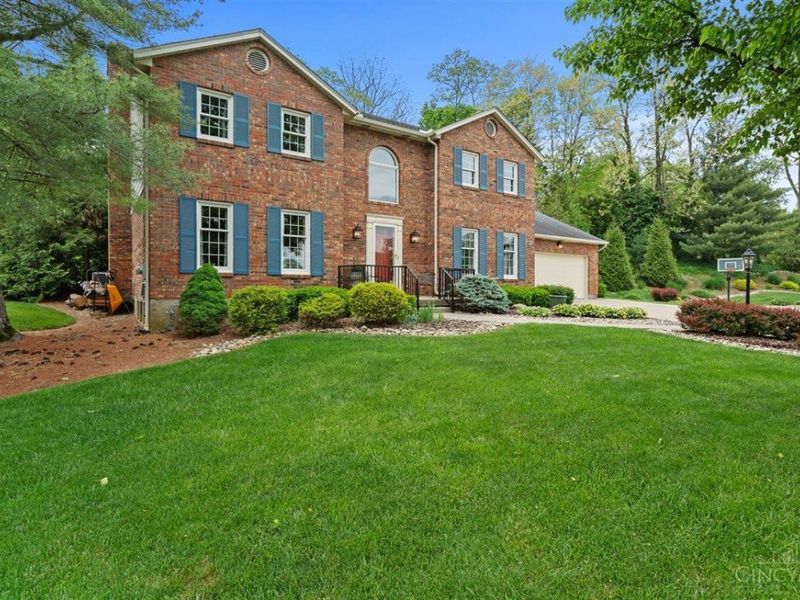 2001 Beechglen Court, Green Township, OH 45233 Photo 3