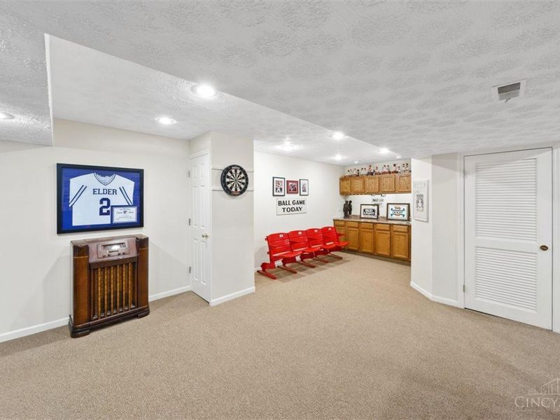 2001 Beechglen Court, Green Township, OH 45233 Photo 30