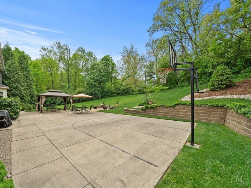 2001 Beechglen Court, Green Township, OH 45233 Photo 37