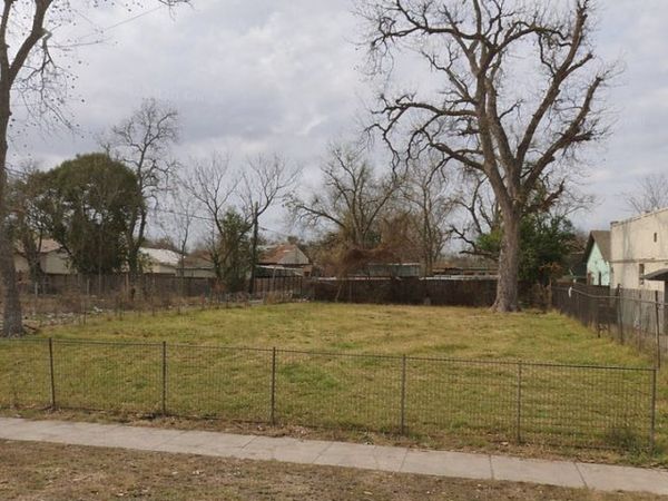 1509 S GEVERS ST, San Antonio, TX 78210