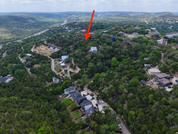 1362 Rockmoor, Canyon Lake, TX 78133