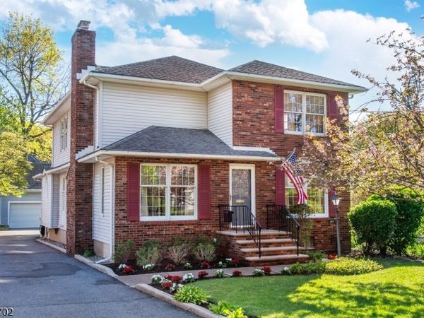 165 W Passaic Ave, Rutherford, NJ 07070