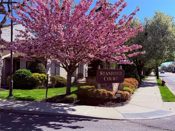 81B Stanford Court, Wantagh, NY 11793