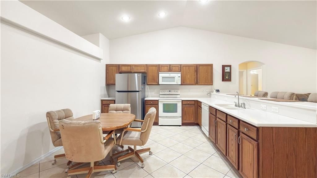 205 SW 42nd St, Cape Coral, FL 33914 Photo