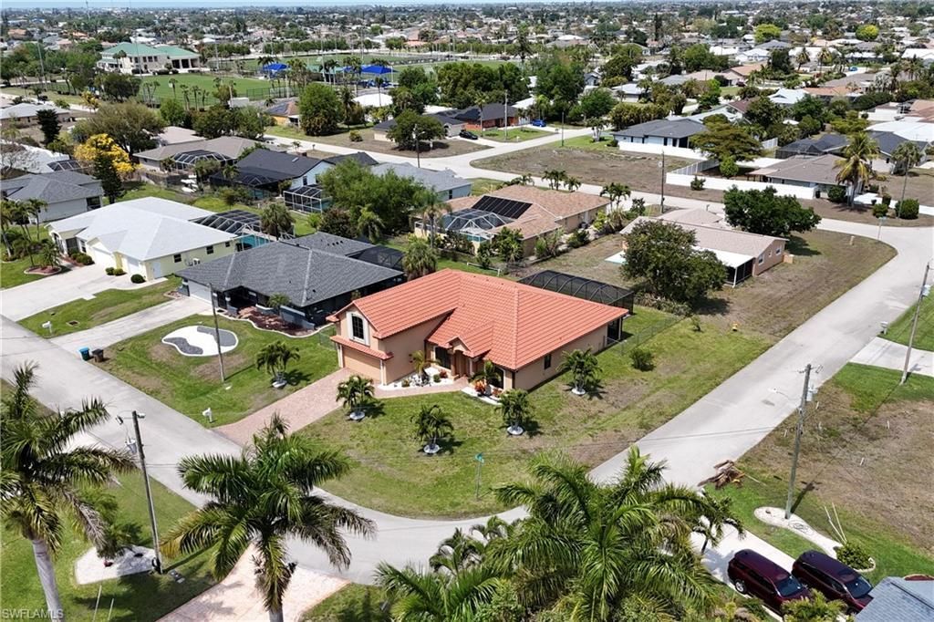 205 SW 42nd St, Cape Coral, FL 33914 Photo
