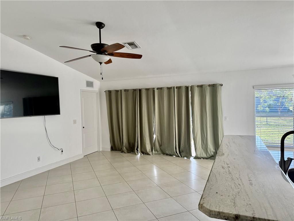 2833 NW 6th Pl , Cape Coral, FL 33993 Photo