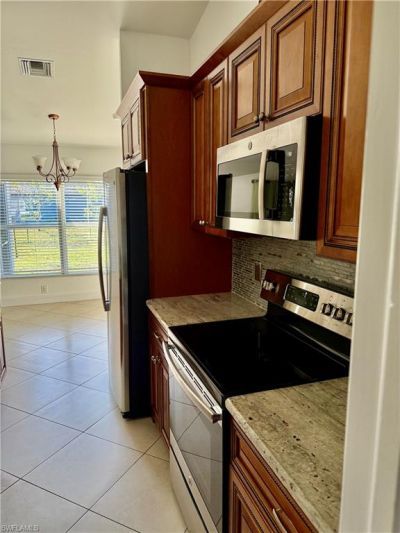 2833 NW 6th Pl , Cape Coral, FL 33993 Photo