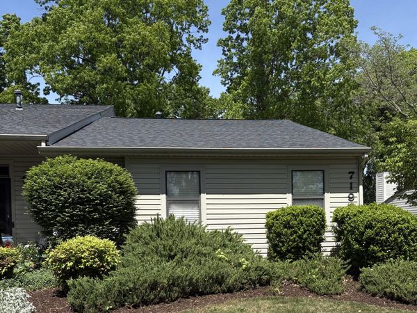 7198 Red Cedar CIR , Roanoke, VA 24019