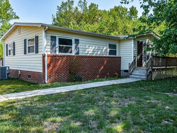 529 Taylors Beach Road, REEDVILLE, VA 22539