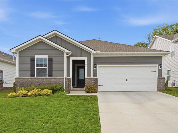 5047 Mifford Dr, Smyrna, TN 37167