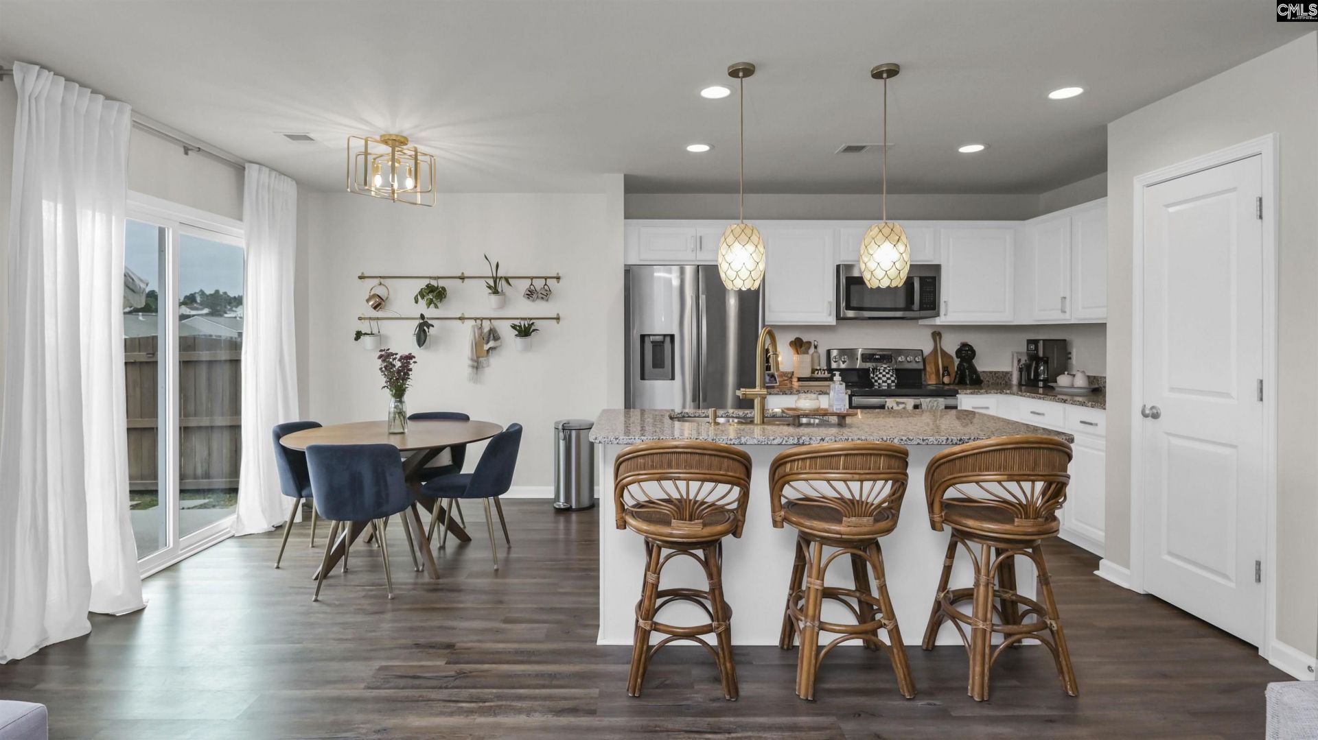 2348 Trakand Drive  Photo 12