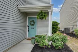 2348 Trakand Drive  photo 4