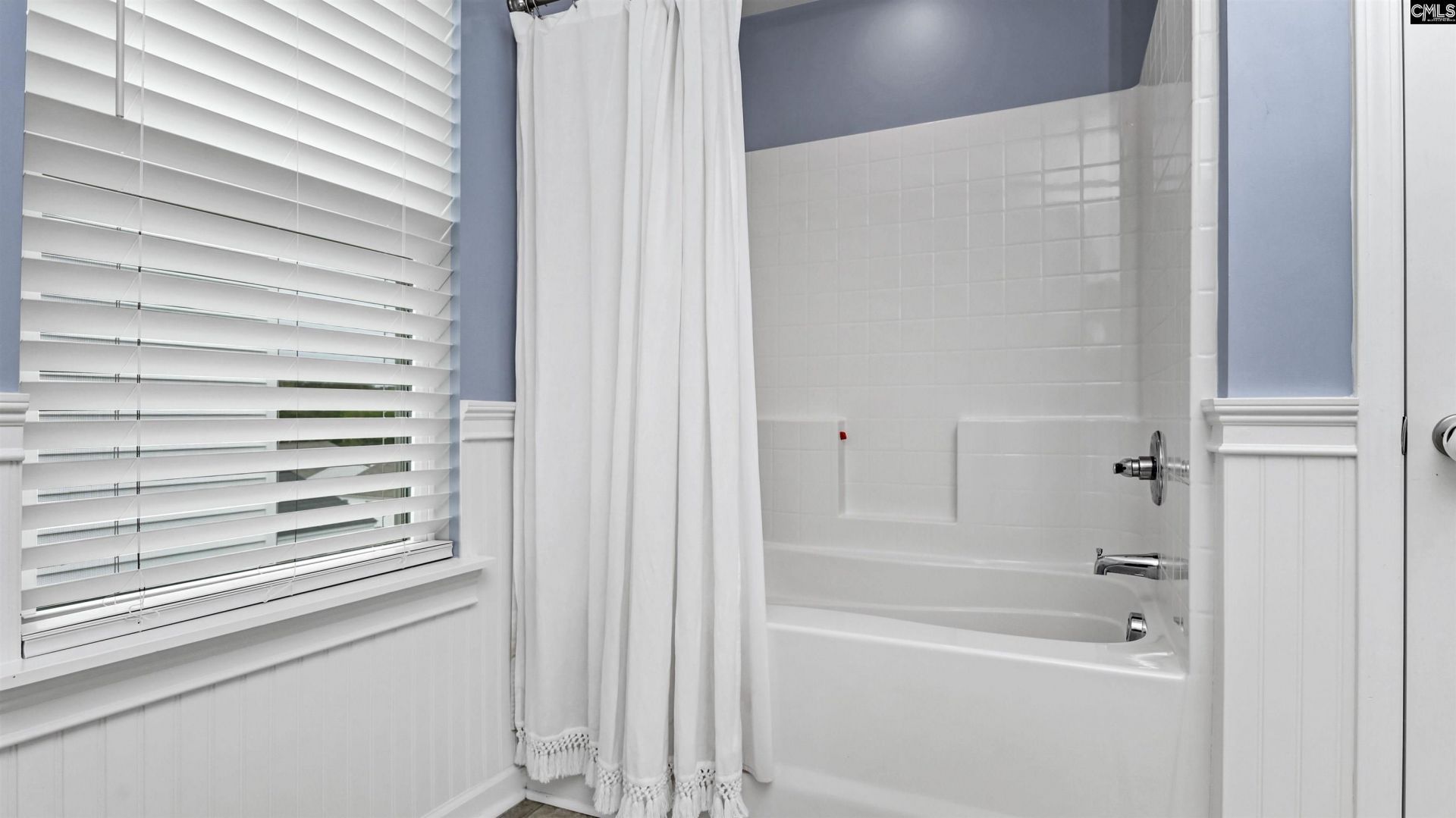 2348 Trakand Drive  Photo 24