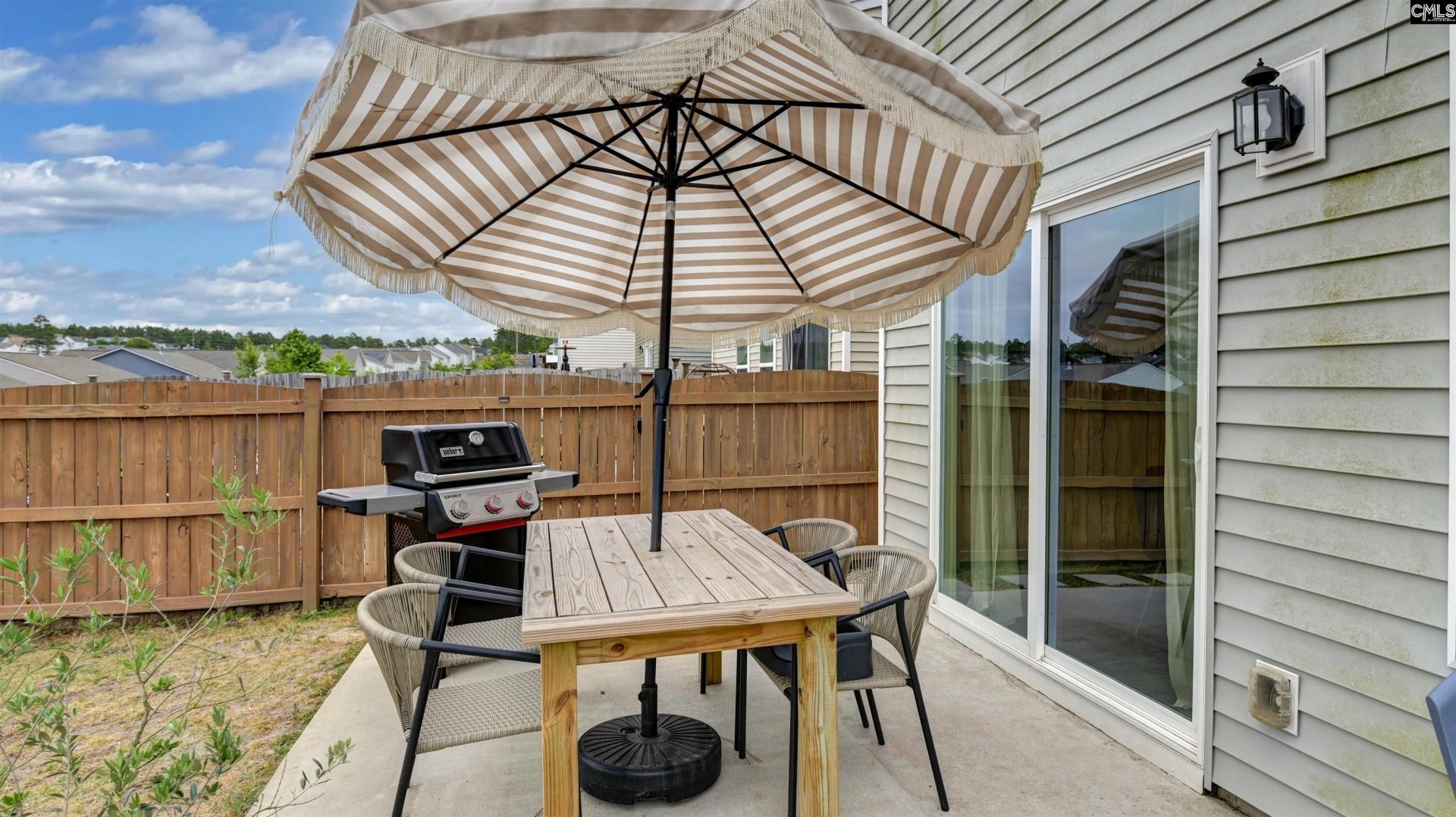 2348 Trakand Drive  Photo 32