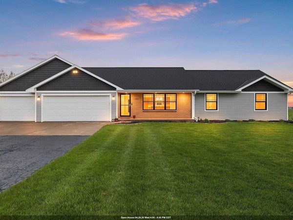 3154 GREEN MEADOW DRIVE, De Pere, WI 54115