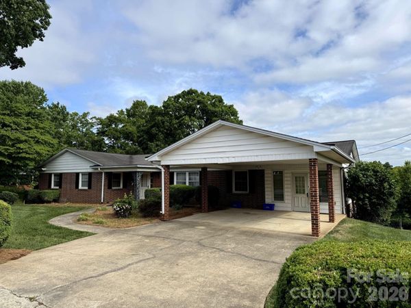 1 Clearview Street , Granite Falls, NC 28630