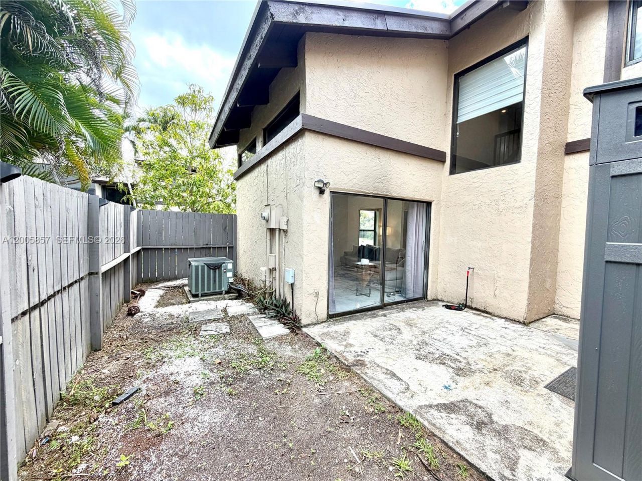 2360 Bayberry Dr, Unit 2360, Pembroke Pines, FL 33024 Photo