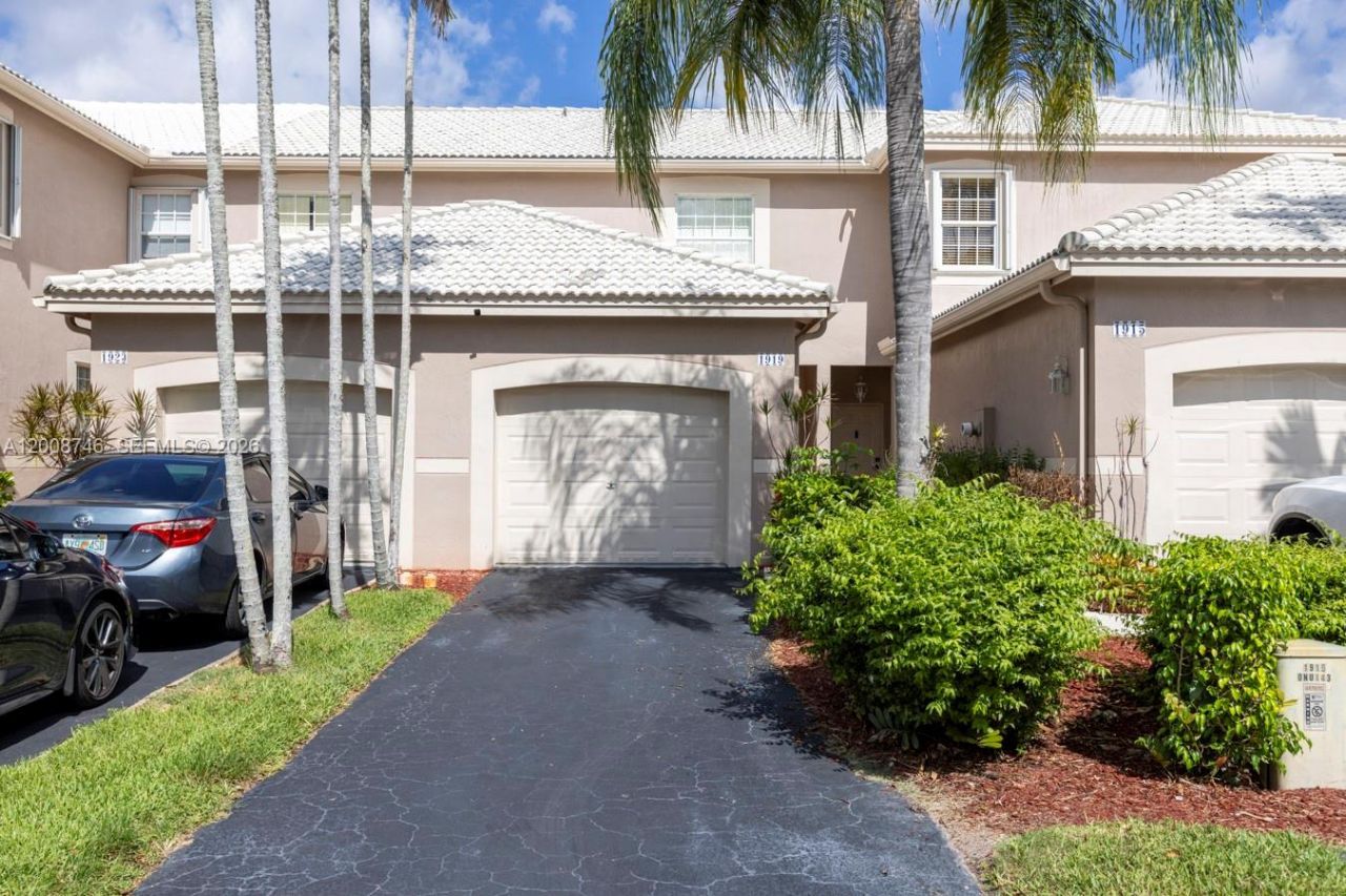 1919 Madeira Dr, Unit 4, Weston, FL 33327 Photo