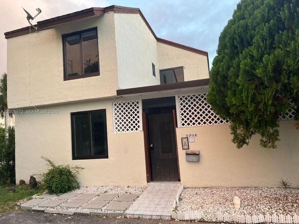 9704 NW 6th Ter , Unit 9704, Miami, FL 33172