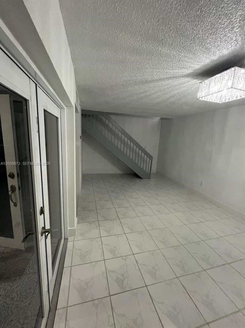 9704 NW 6th Ter, Unit 9704, Miami, FL 33172 Photo