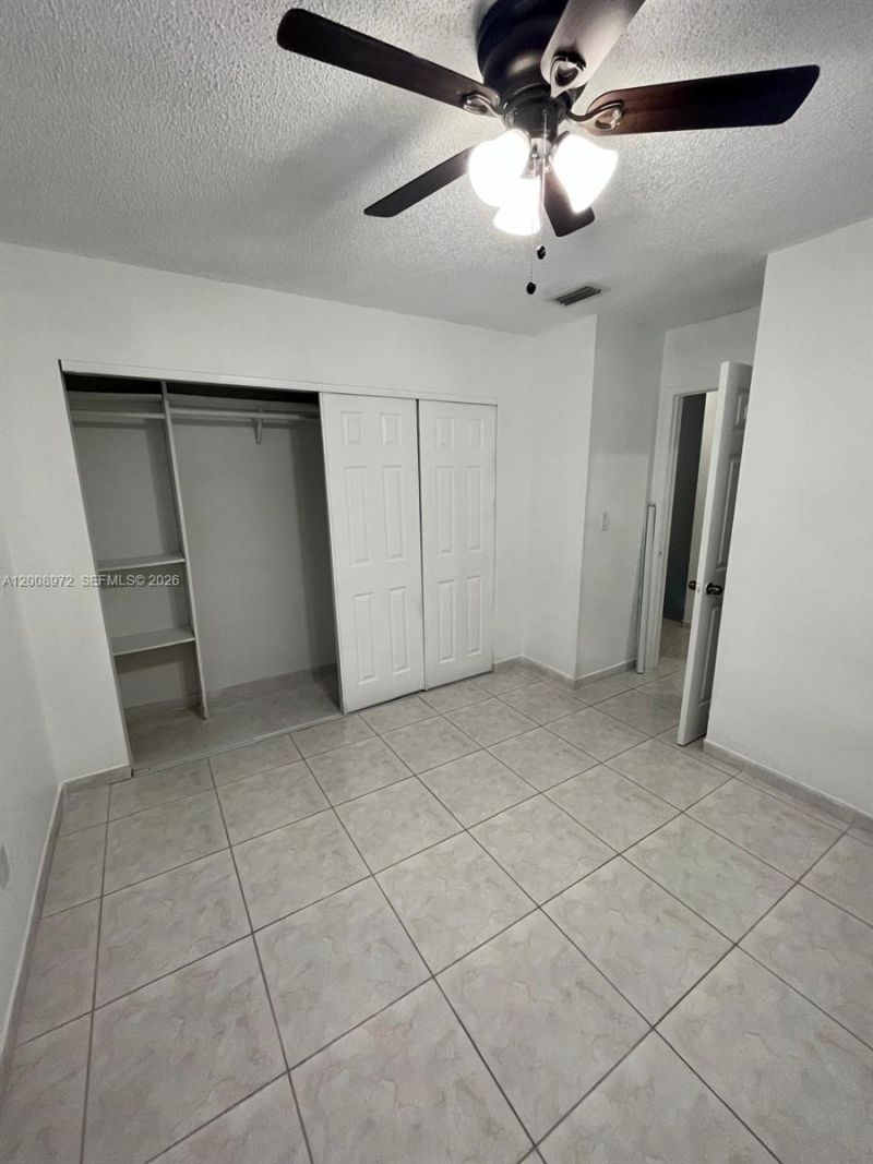 9704 NW 6th Ter, Unit 9704, Miami, FL 33172 Photo