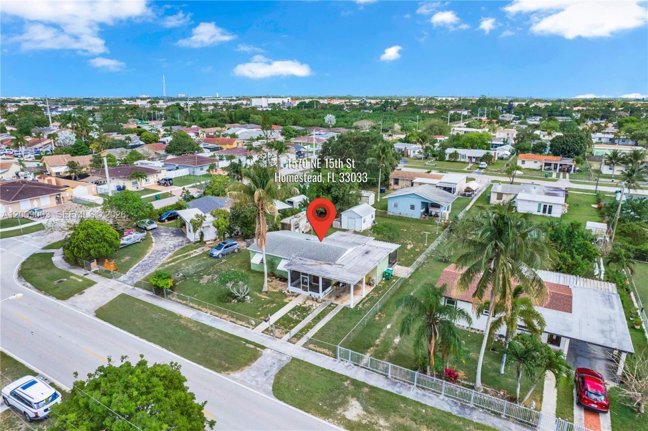 1570 NE 15th St , Homestead, FL 33033 Photo
