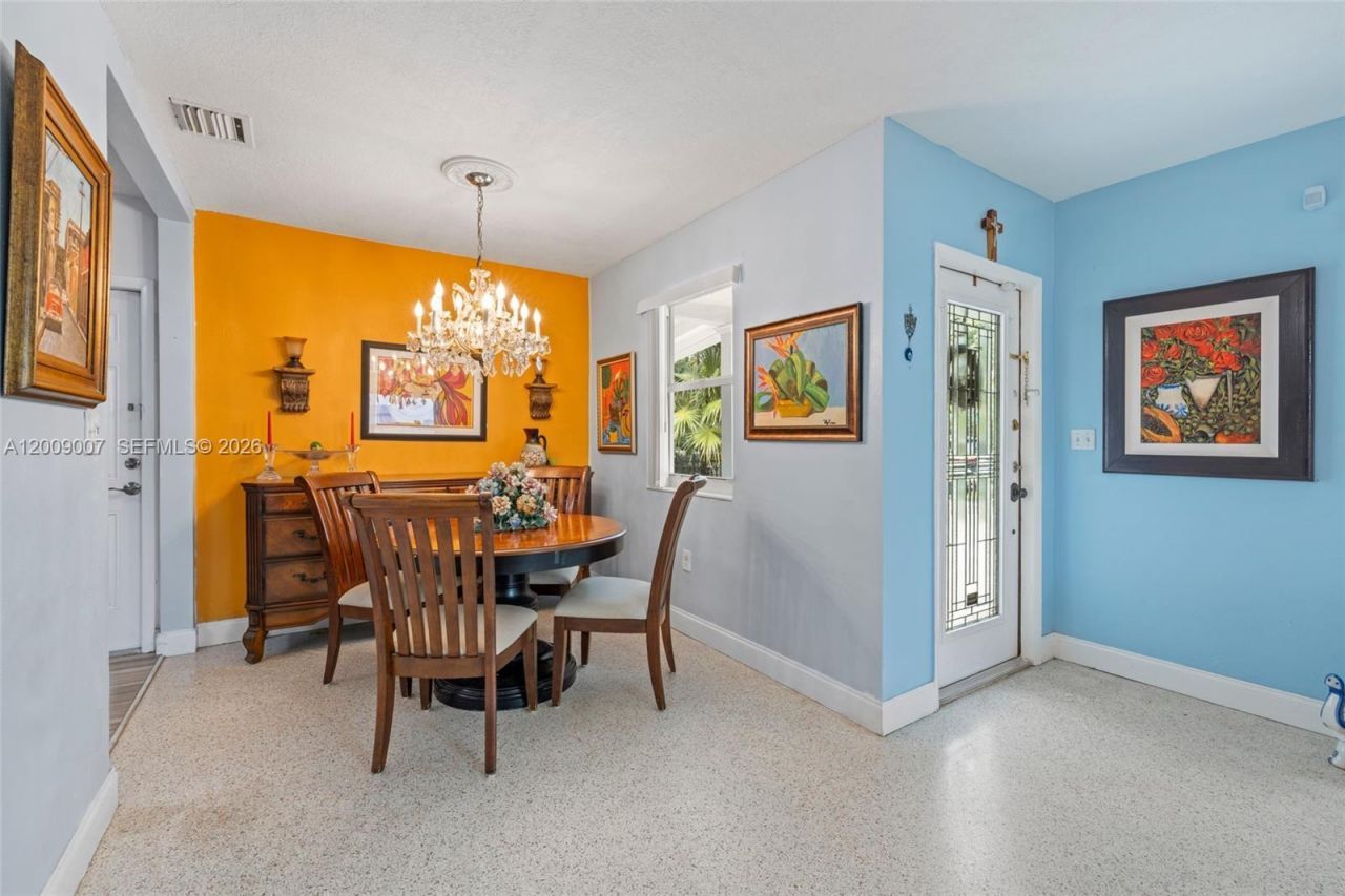 7840 SW 67th Ave, South Miami, FL 33143 Photo