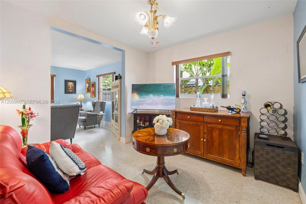 7840 SW 67th Ave, South Miami, FL 33143 Photo