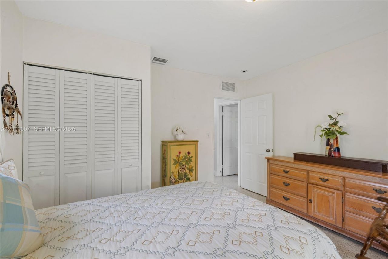 7840 SW 67th Ave, South Miami, FL 33143 Photo