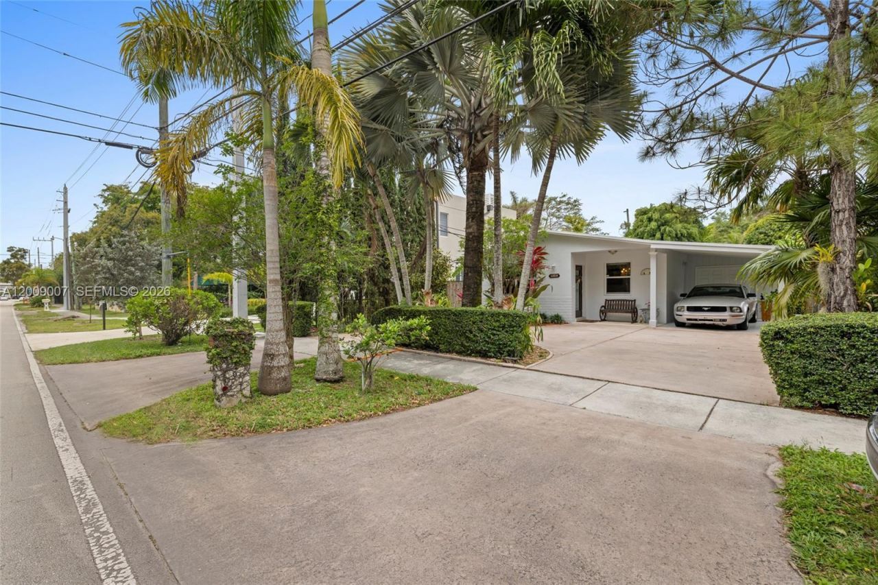 7840 SW 67th Ave, South Miami, FL 33143 Photo