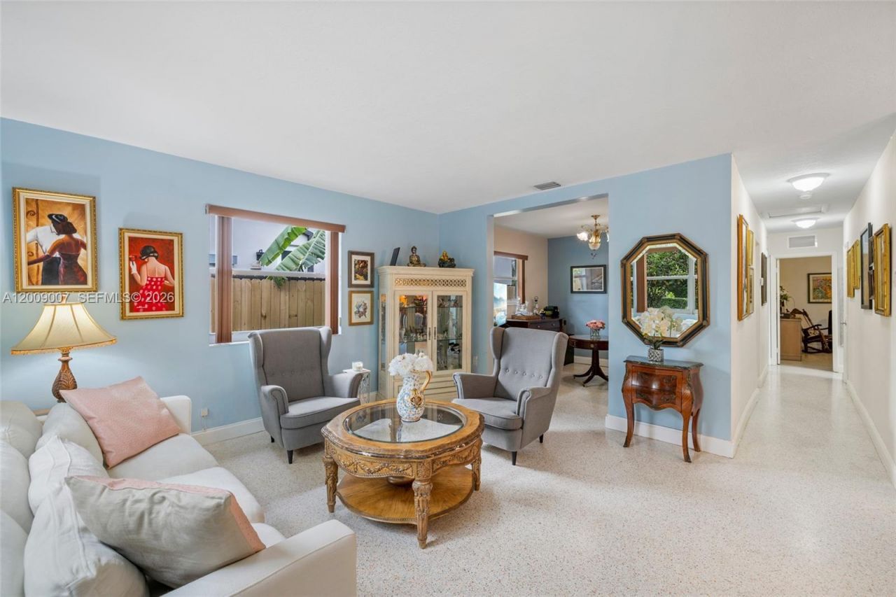 7840 SW 67th Ave, South Miami, FL 33143 Photo