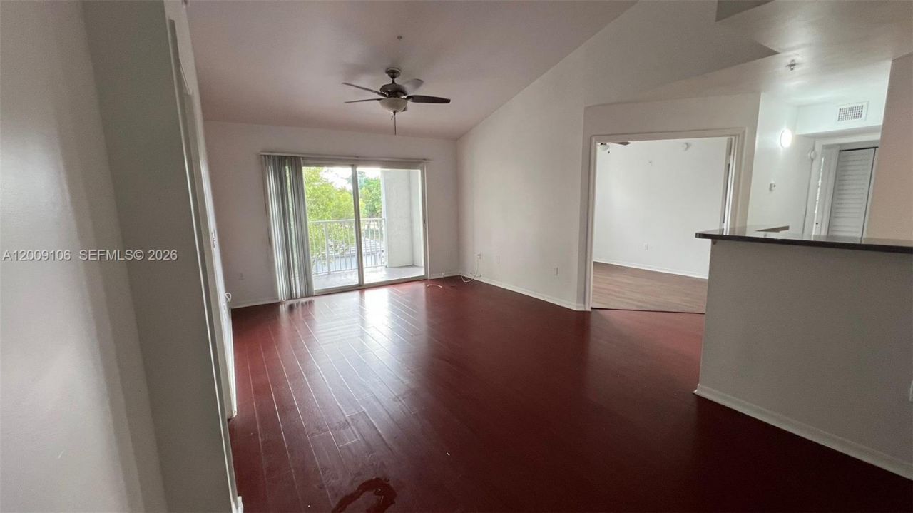 711 SW 111th Way, Unit 301, Pembroke Pines, FL 33025 Photo