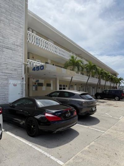 450 Golden Isles Dr , Unit 2G, Hallandale Beach, FL 33009 Photo