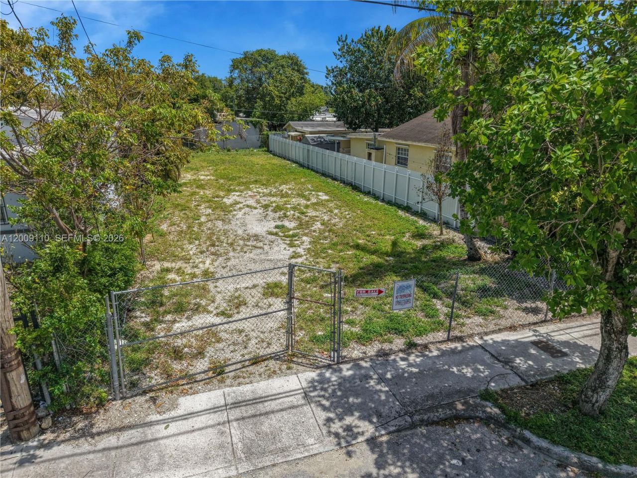2709 NW 24th Ave , Miami, FL 33142 Photo