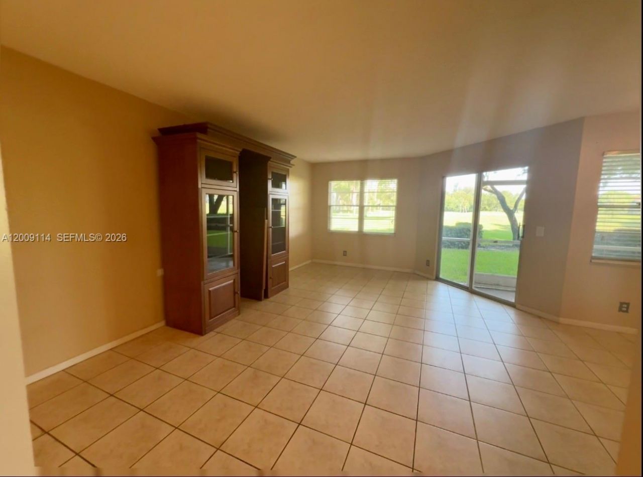 12800 SW 7th Ct, Unit 102G, Pembroke Pines, FL 33027 Photo