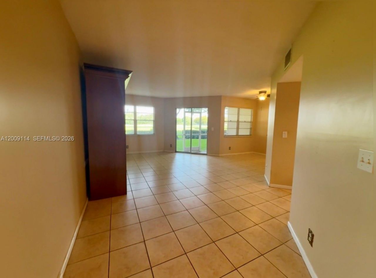 12800 SW 7th Ct, Unit 102G, Pembroke Pines, FL 33027 Photo
