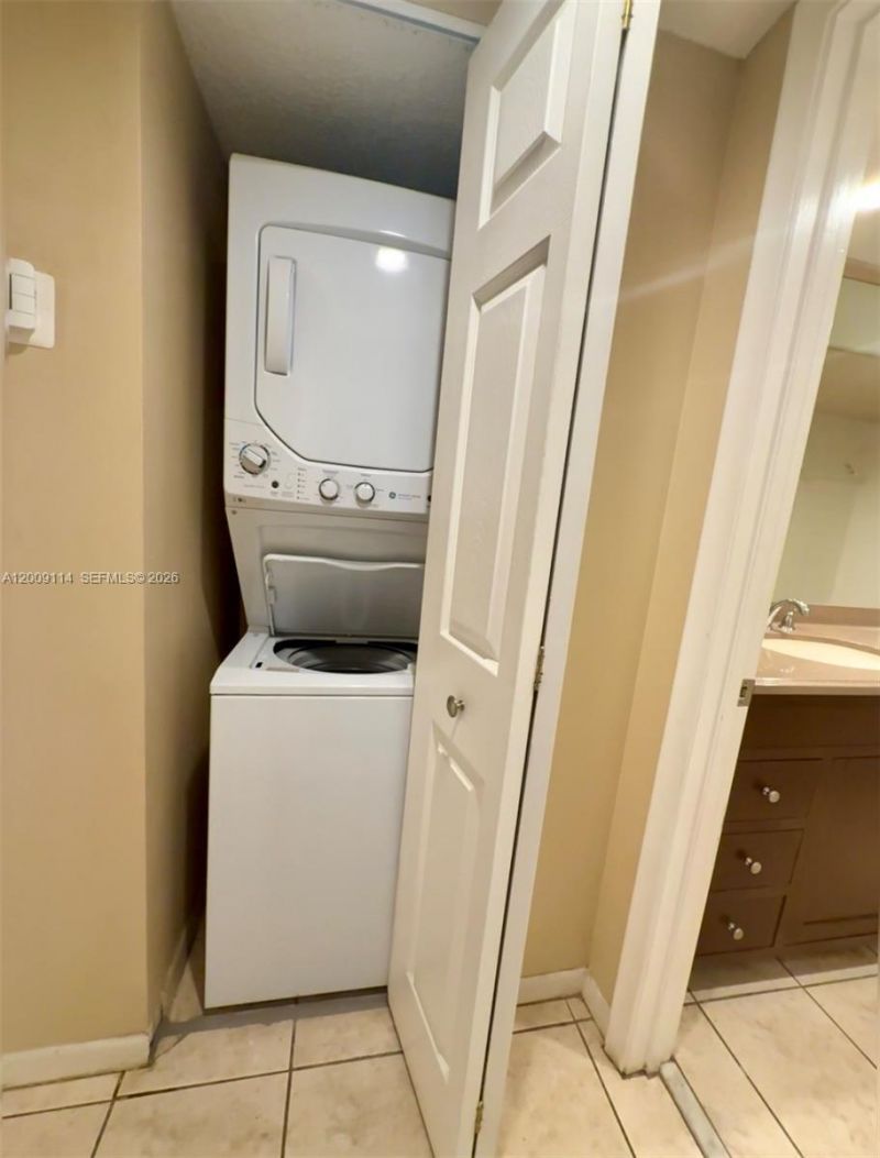 12800 SW 7th Ct, Unit 102G, Pembroke Pines, FL 33027 Photo