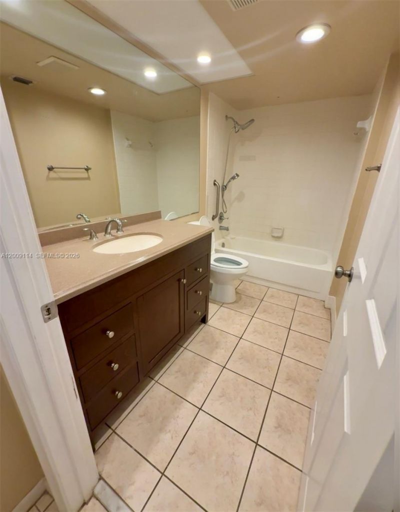 12800 SW 7th Ct, Unit 102G, Pembroke Pines, FL 33027 Photo