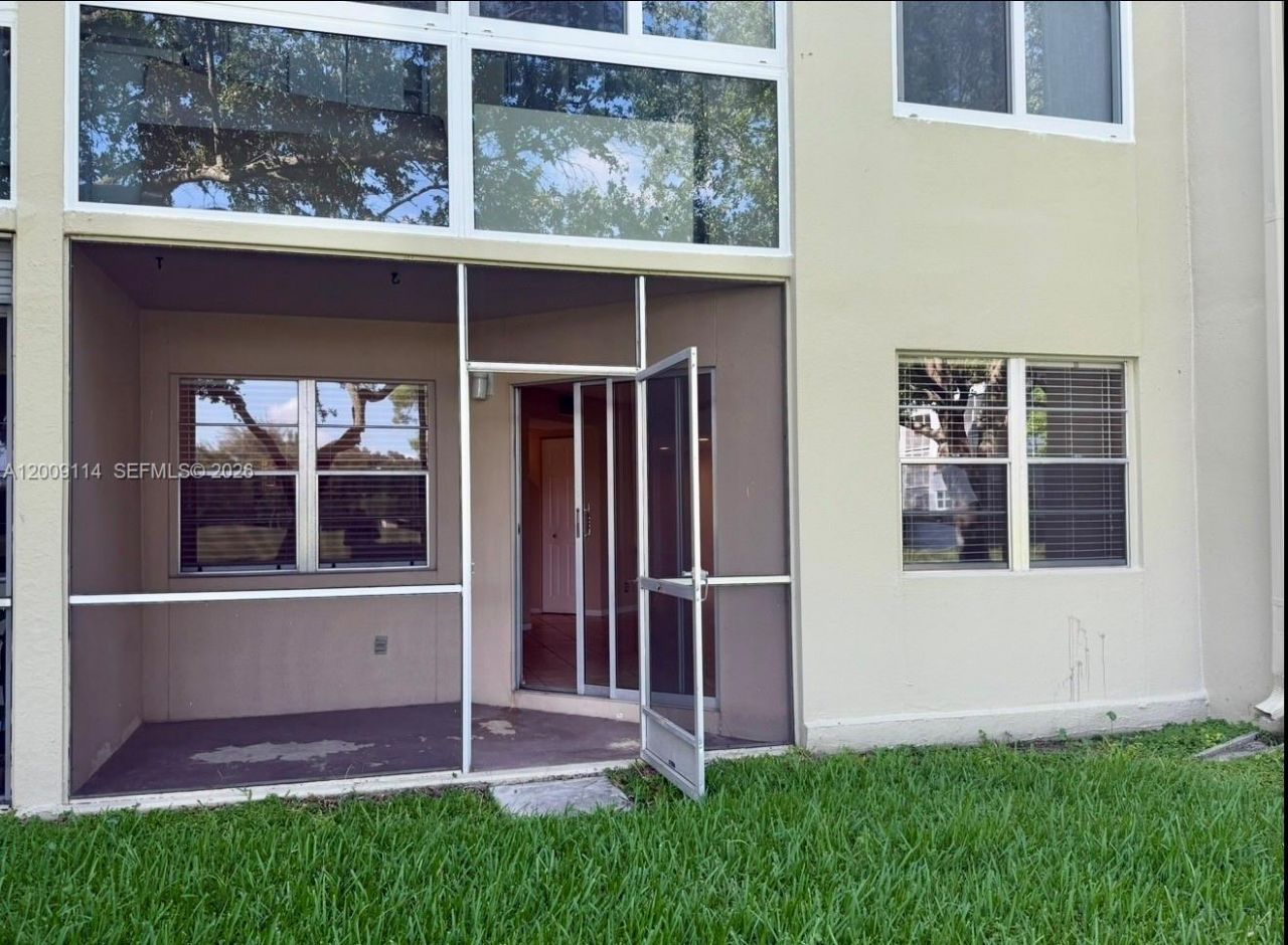 12800 SW 7th Ct, Unit 102G, Pembroke Pines, FL 33027 Photo