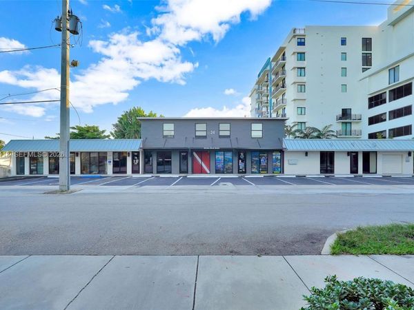 24 NE 1st Ave , Unit 103, Dania Beach, FL 33004