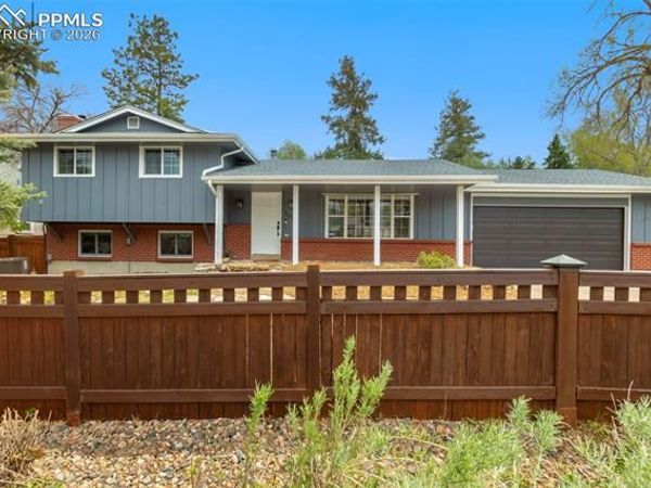 509 W Cheyenne Road, Colorado Springs, CO 80906