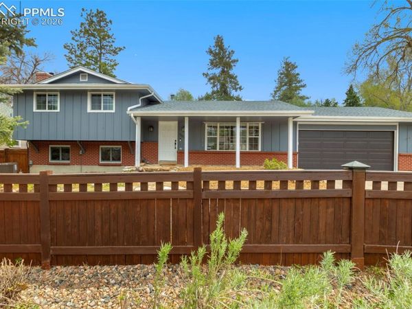 509 W Cheyenne Road, Colorado Springs, CO 80906